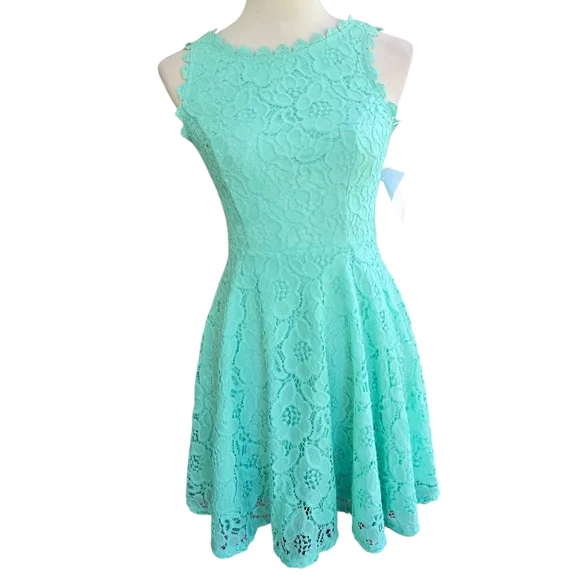 knee length dresses for ladies Short Mint Lace Bridal Party Dress Mint Green Vintage Chiffon Formal D –  DaisyFormals-Bridesmaid and Formal Dresses in 59+ Colors main image 1